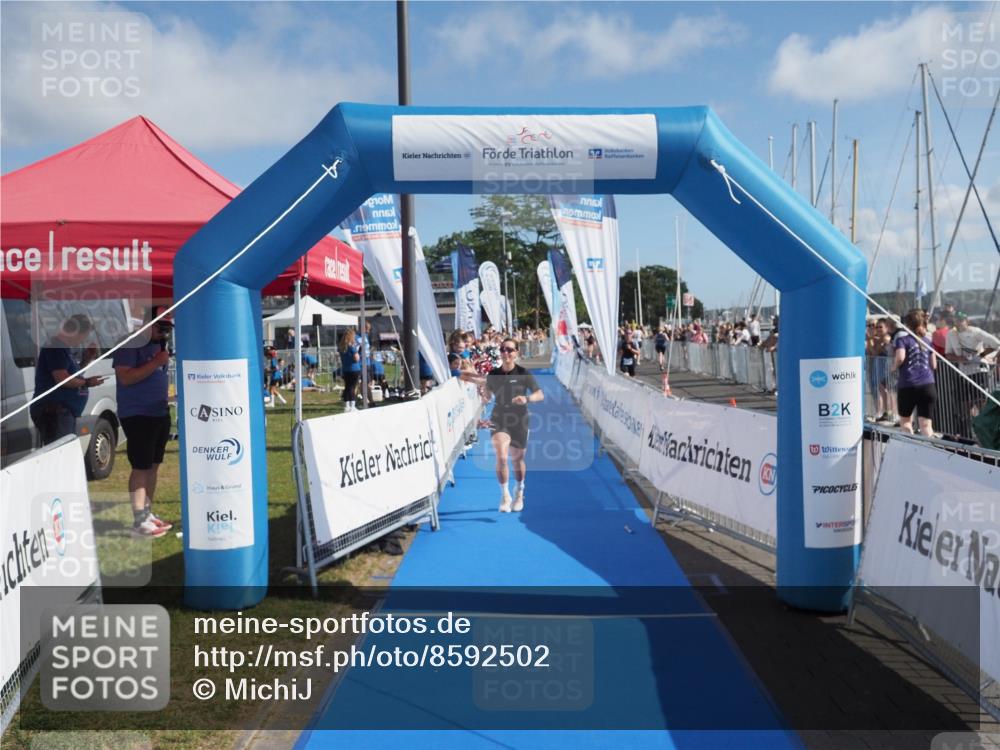 17.08.2025 - KN Förde Triathlon 2025 MichiJ http://msf.ph/oto/8592502 17.08.2025 10:35:16 Laufen 228 meine-sportfotos.de