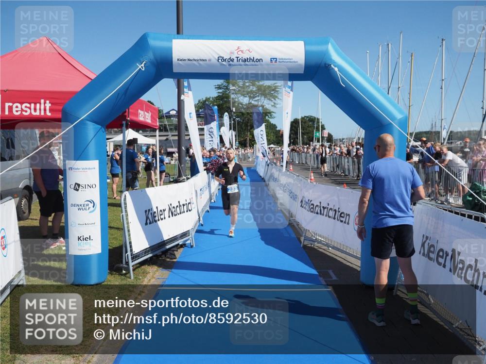 17.08.2025 - KN Förde Triathlon 2025 MichiJ http://msf.ph/oto/8592530 17.08.2025 11:57:45 Laufen 283 meine-sportfotos.de