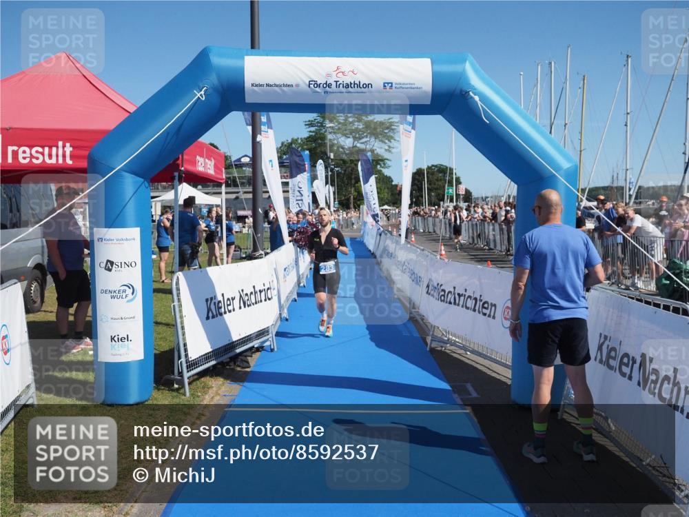 17.08.2025 - KN Förde Triathlon 2025 MichiJ http://msf.ph/oto/8592537 17.08.2025 11:57:46 Laufen 283 meine-sportfotos.de