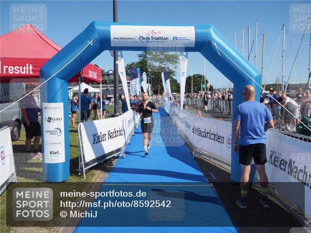 17.08.2025 - KN Förde Triathlon 2025 MichiJ http://msf.ph/oto/8592542 17.08.2025 11:57:46 Laufen 283 meine-sportfotos.de