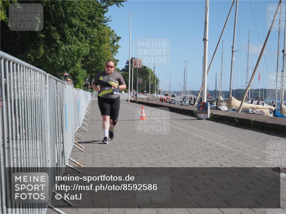 17.08.2025 - KN Förde Triathlon 2025 KatJ http://msf.ph/oto/8592586 17.08.2025 11:02:04 Laufen 238 meine-sportfotos.de