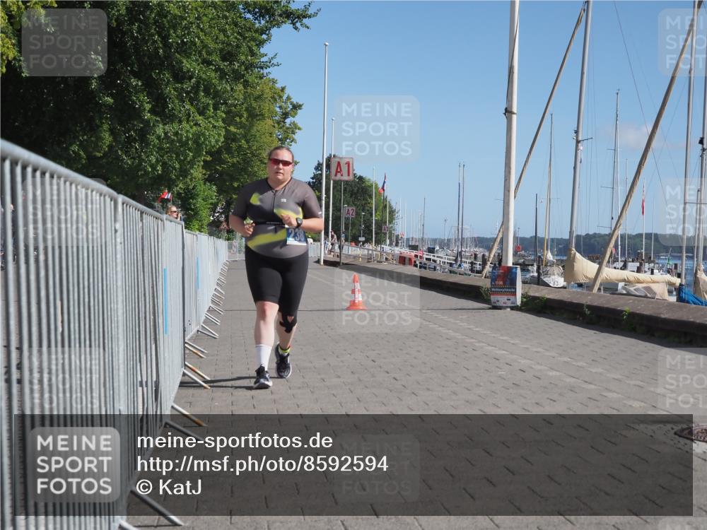 17.08.2025 - KN Förde Triathlon 2025 KatJ http://msf.ph/oto/8592594 17.08.2025 11:02:04 Laufen 238 meine-sportfotos.de