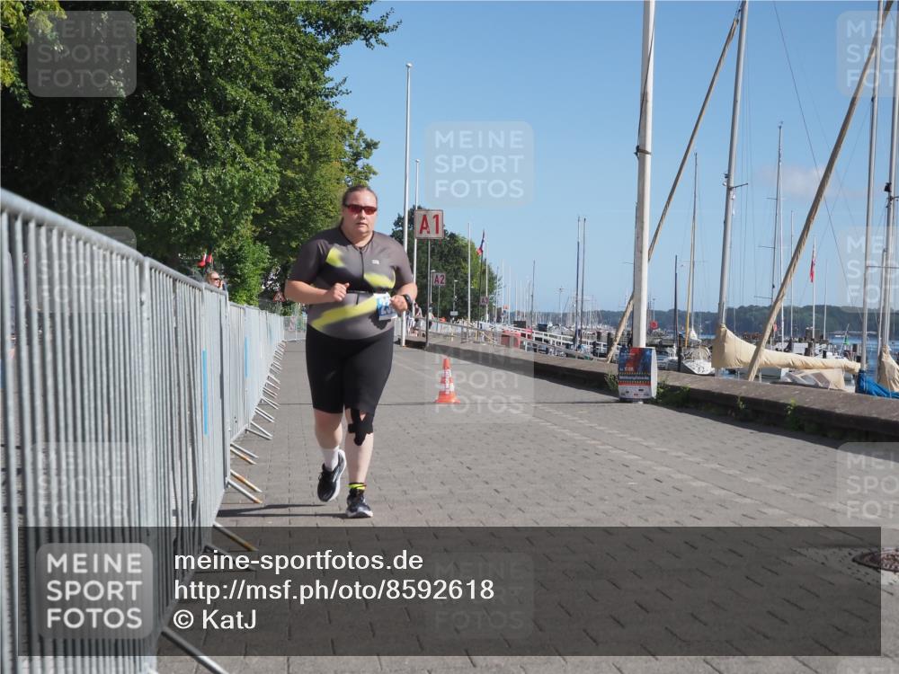 17.08.2025 - KN Förde Triathlon 2025 KatJ http://msf.ph/oto/8592618 17.08.2025 11:02:05 Laufen 238 meine-sportfotos.de