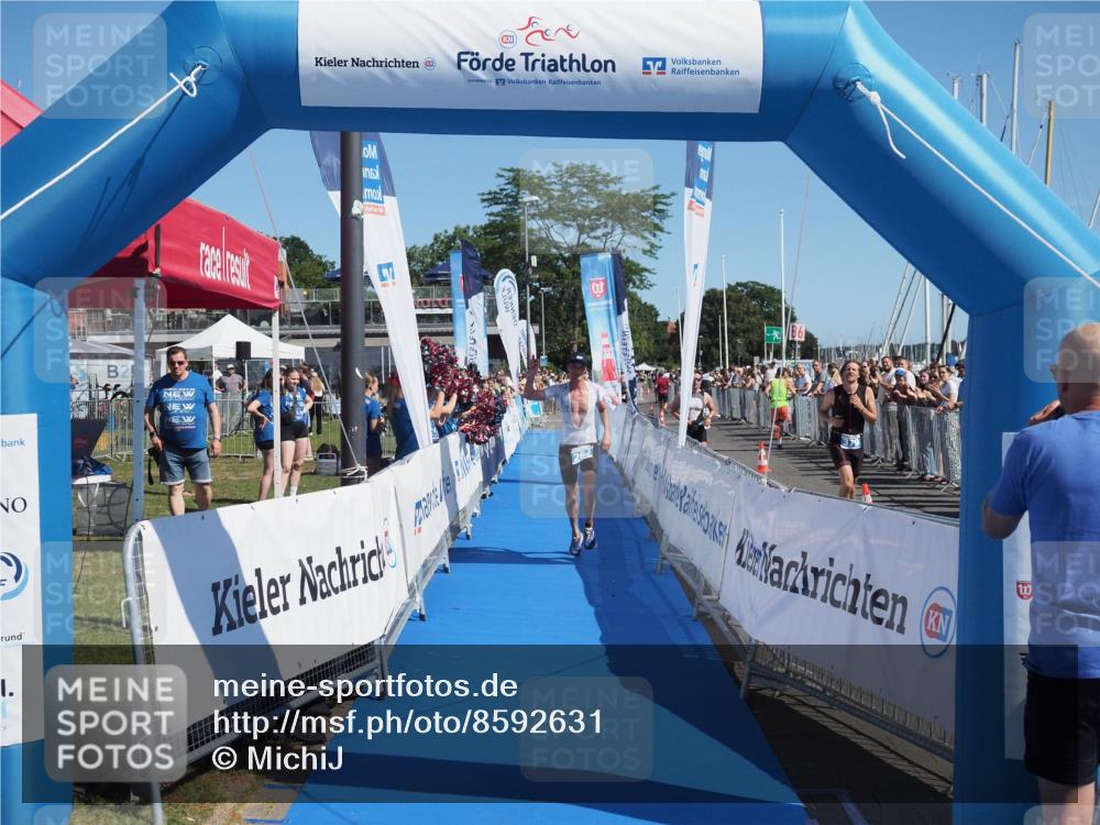 17.08.2025 - KN Förde Triathlon 2025 MichiJ http://msf.ph/oto/8592631 17.08.2025 11:58:33 Laufen 264 meine-sportfotos.de