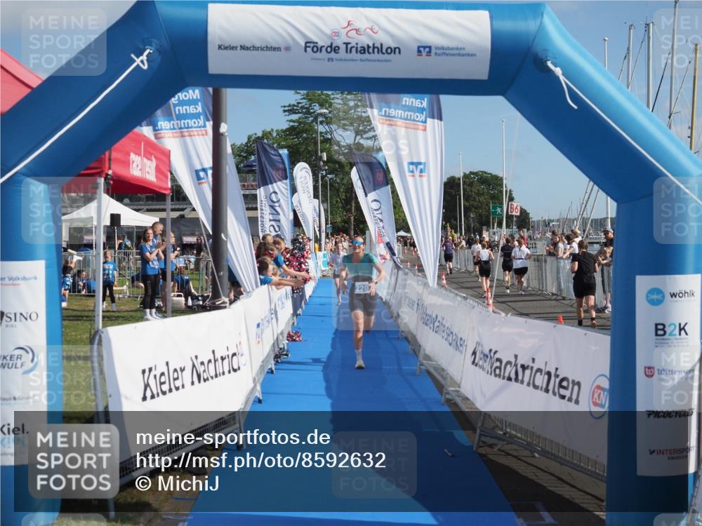17.08.2025 - KN Förde Triathlon 2025 MichiJ http://msf.ph/oto/8592632 17.08.2025 10:35:33 Laufen 220, 224 meine-sportfotos.de