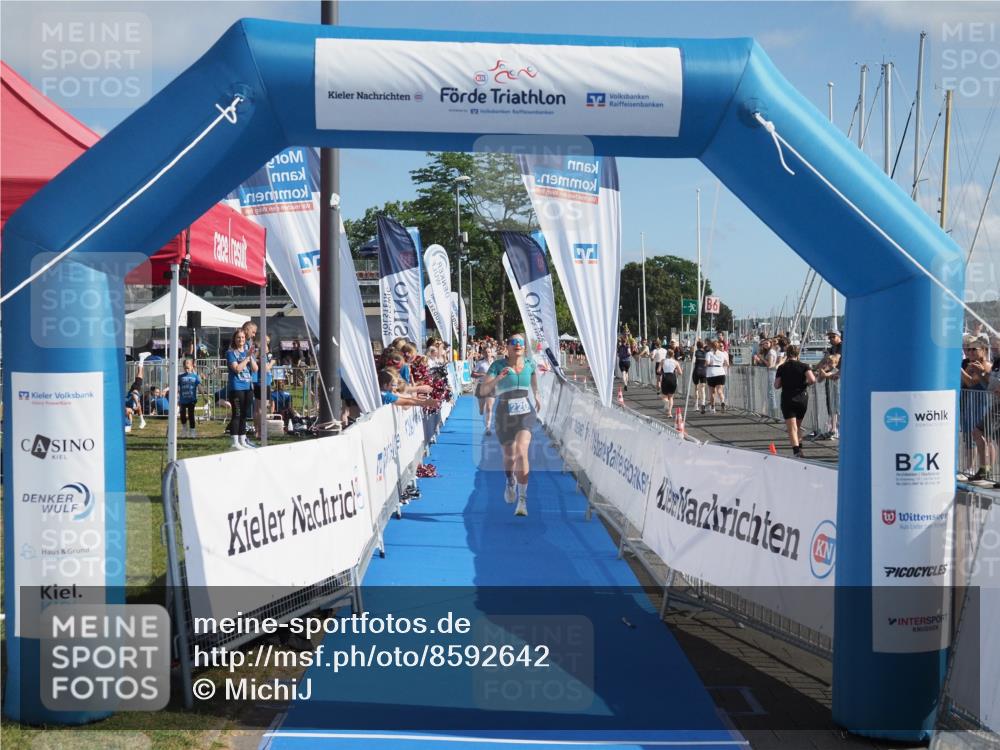 17.08.2025 - KN Förde Triathlon 2025 MichiJ http://msf.ph/oto/8592642 17.08.2025 10:35:33 Laufen 220, 224 meine-sportfotos.de