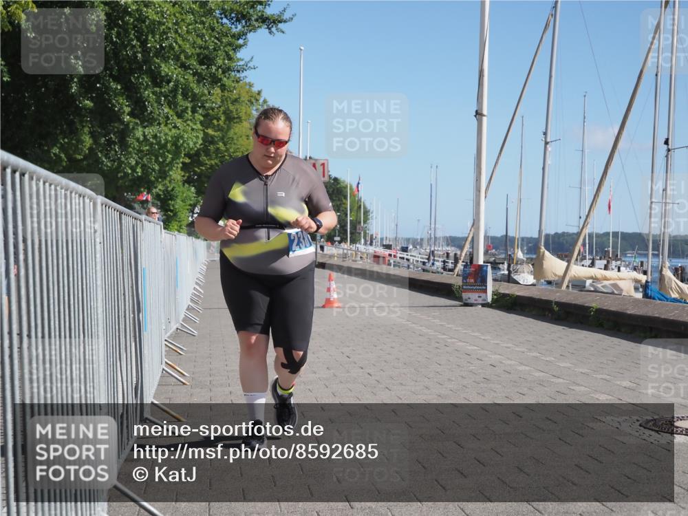 17.08.2025 - KN Förde Triathlon 2025 KatJ http://msf.ph/oto/8592685 17.08.2025 11:02:06 Laufen 238 meine-sportfotos.de