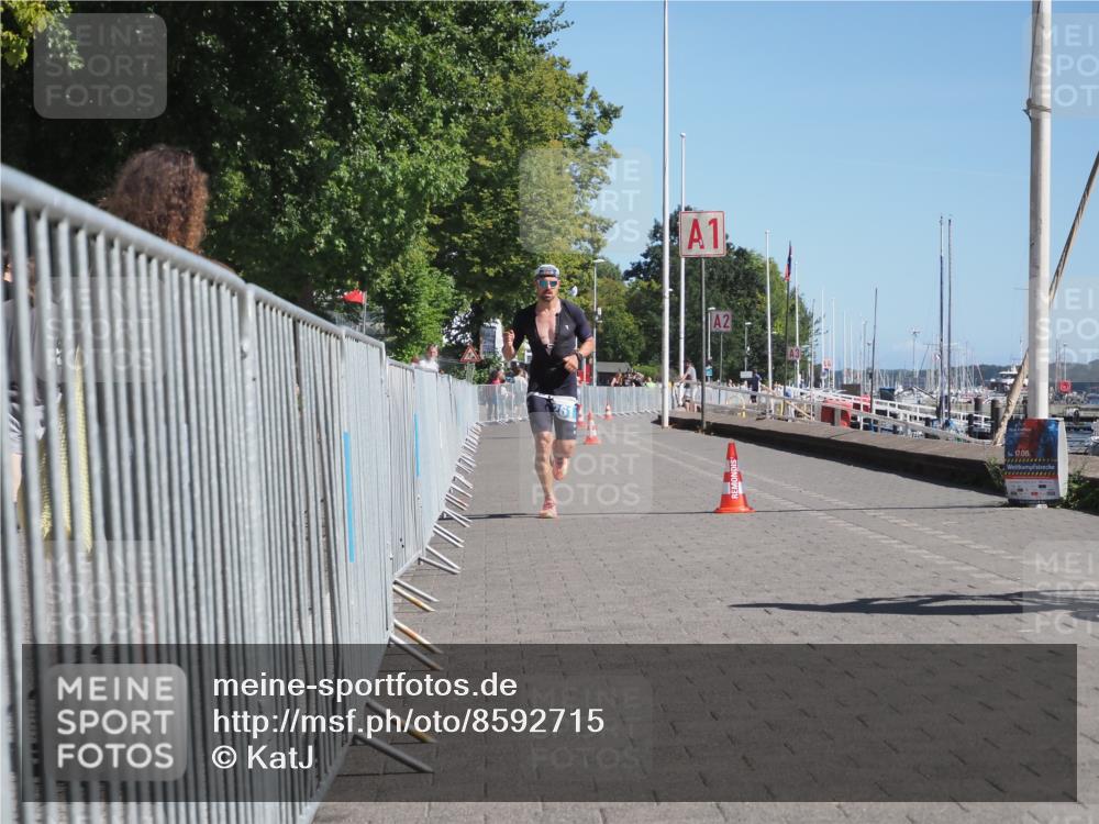 17.08.2025 - KN Förde Triathlon 2025 KatJ http://msf.ph/oto/8592715 17.08.2025 11:32:53 Laufen 261 meine-sportfotos.de