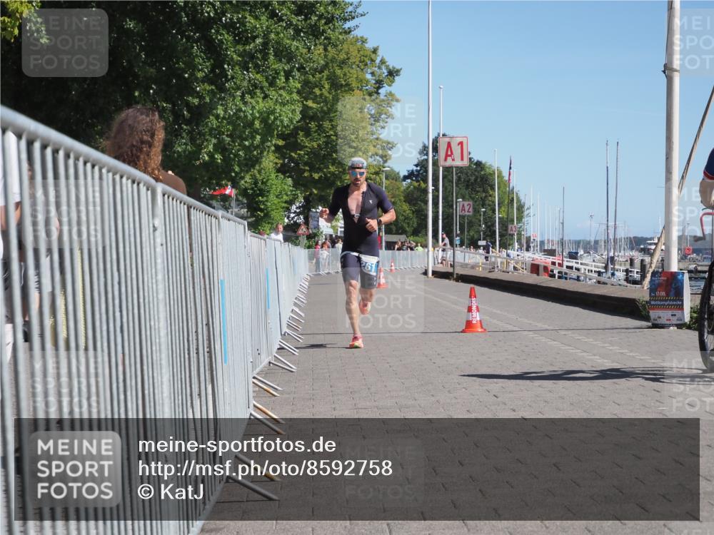 17.08.2025 - KN Förde Triathlon 2025 KatJ http://msf.ph/oto/8592758 17.08.2025 11:32:53 Laufen 261 meine-sportfotos.de