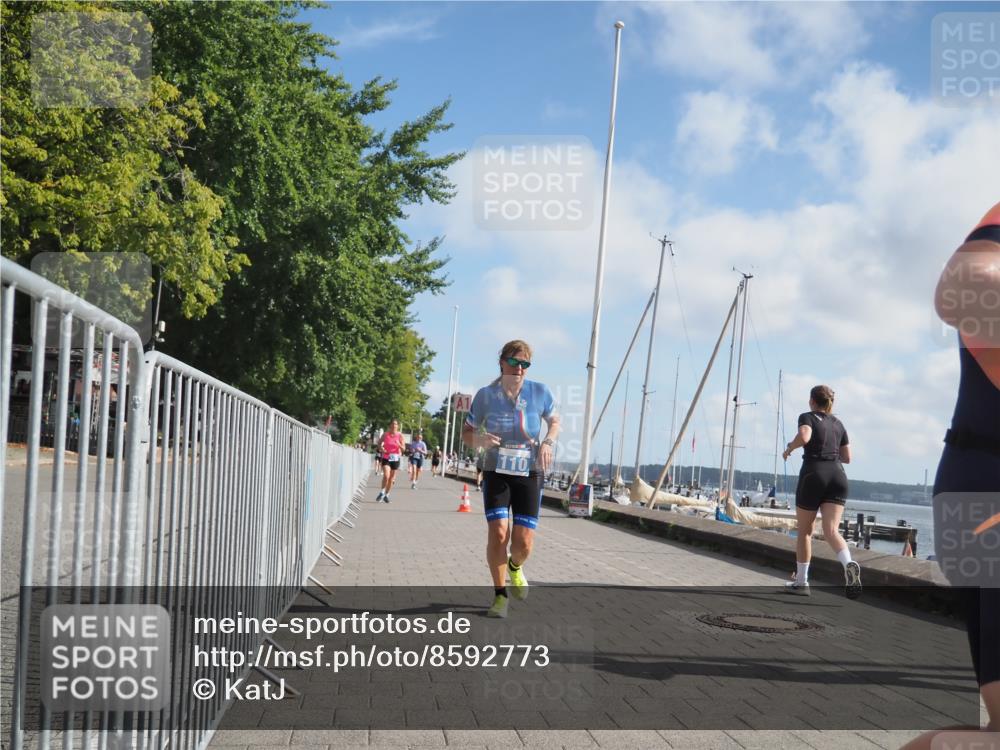 17.08.2025 - KN Förde Triathlon 2025 KatJ http://msf.ph/oto/8592773 17.08.2025 10:20:22 Laufen 110, 135, 235 meine-sportfotos.de
