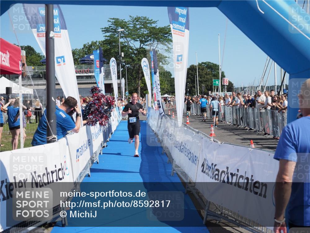 17.08.2025 - KN Förde Triathlon 2025 MichiJ http://msf.ph/oto/8592817 17.08.2025 11:59:02 Laufen 270 meine-sportfotos.de