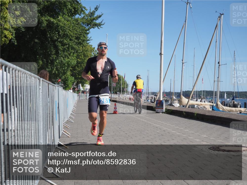 17.08.2025 - KN Förde Triathlon 2025 KatJ http://msf.ph/oto/8592836 17.08.2025 11:32:56 Laufen 261 meine-sportfotos.de