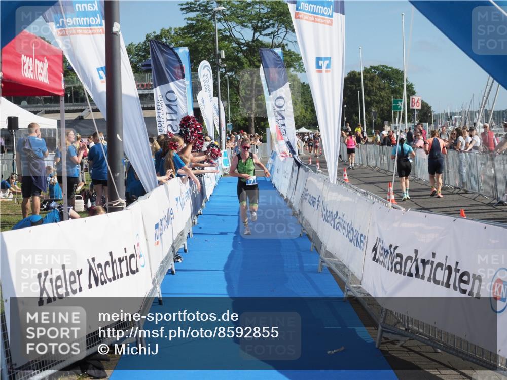 17.08.2025 - KN Förde Triathlon 2025 MichiJ http://msf.ph/oto/8592855 17.08.2025 10:36:08 Laufen 177 meine-sportfotos.de