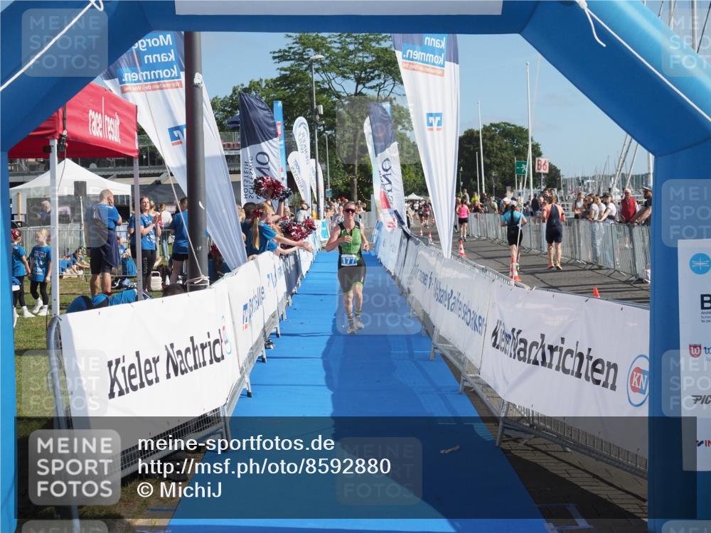 17.08.2025 - KN Förde Triathlon 2025 MichiJ http://msf.ph/oto/8592880 17.08.2025 10:36:09 Laufen 177 meine-sportfotos.de