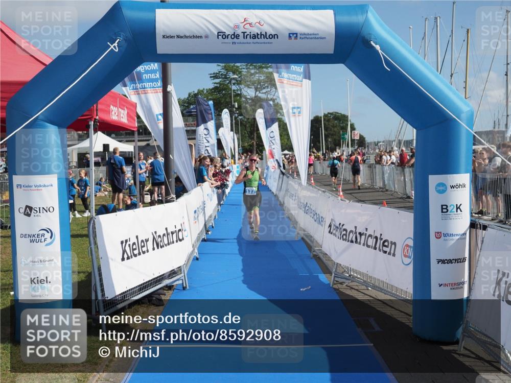 17.08.2025 - KN Förde Triathlon 2025 MichiJ http://msf.ph/oto/8592908 17.08.2025 10:36:09 Laufen 177 meine-sportfotos.de