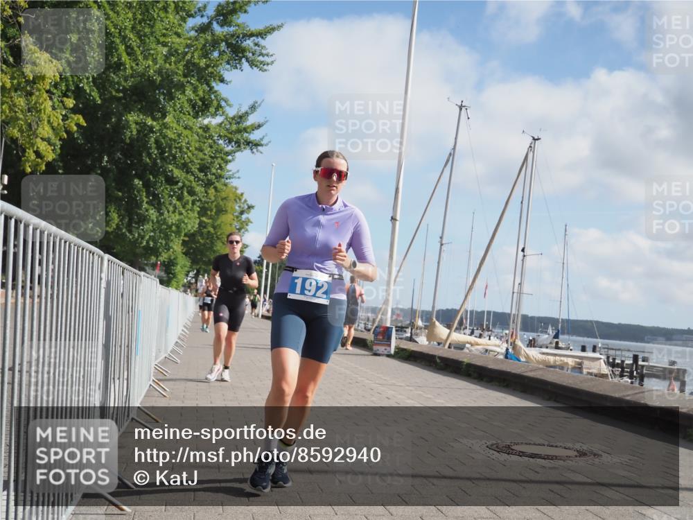 17.08.2025 - KN Förde Triathlon 2025 KatJ http://msf.ph/oto/8592940 17.08.2025 10:20:31 Laufen 106, 135, 185, 192 meine-sportfotos.de