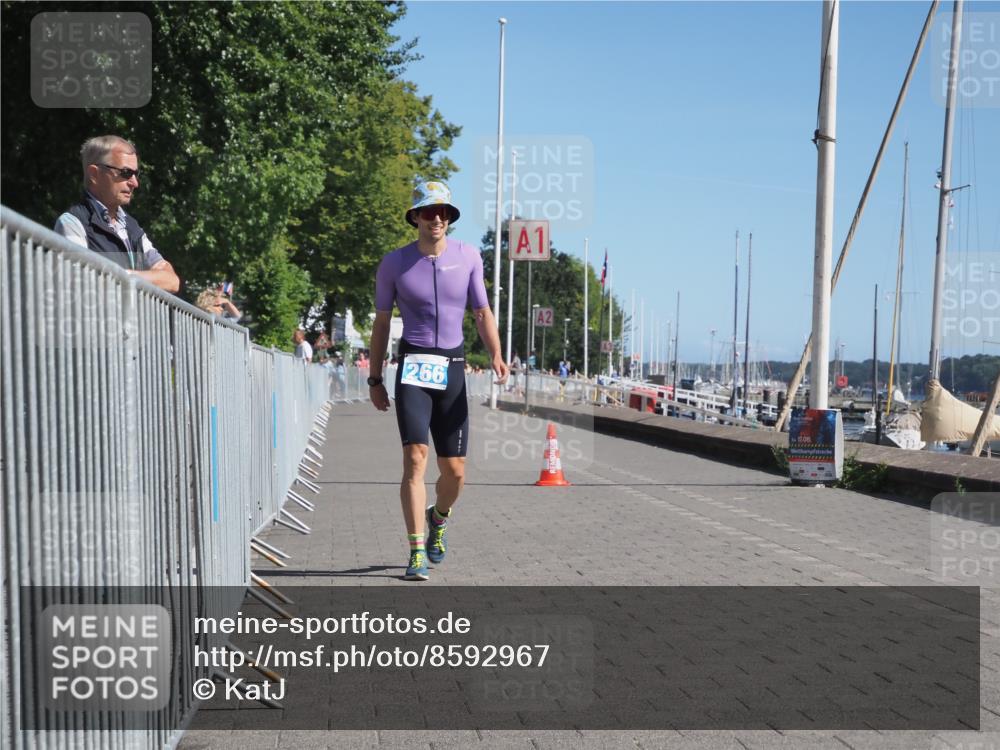 17.08.2025 - KN Förde Triathlon 2025 KatJ http://msf.ph/oto/8592967 17.08.2025 11:34:50 Laufen 266 meine-sportfotos.de