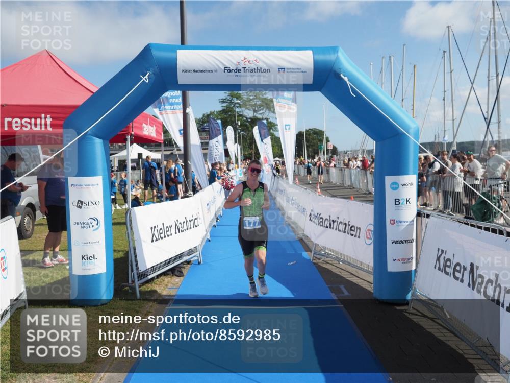 17.08.2025 - KN Förde Triathlon 2025 MichiJ http://msf.ph/oto/8592985 17.08.2025 10:36:11 Laufen 177 meine-sportfotos.de
