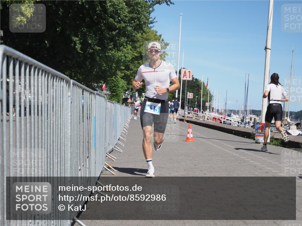 17.08.2025 - KN Förde Triathlon 2025 KatJ http://msf.ph/oto/8592986 17.08.2025 13:38:44 Laufen 415 meine-sportfotos.de