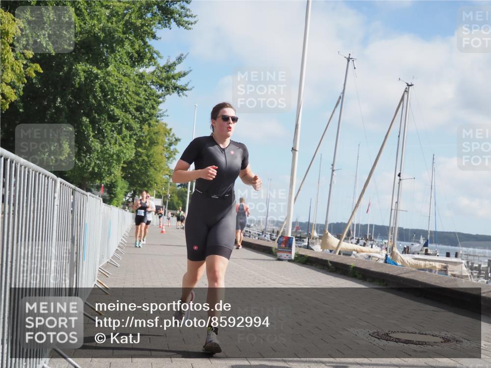 17.08.2025 - KN Förde Triathlon 2025 KatJ http://msf.ph/oto/8592994 17.08.2025 10:20:33 Laufen 106, 139, 185, 192 meine-sportfotos.de
