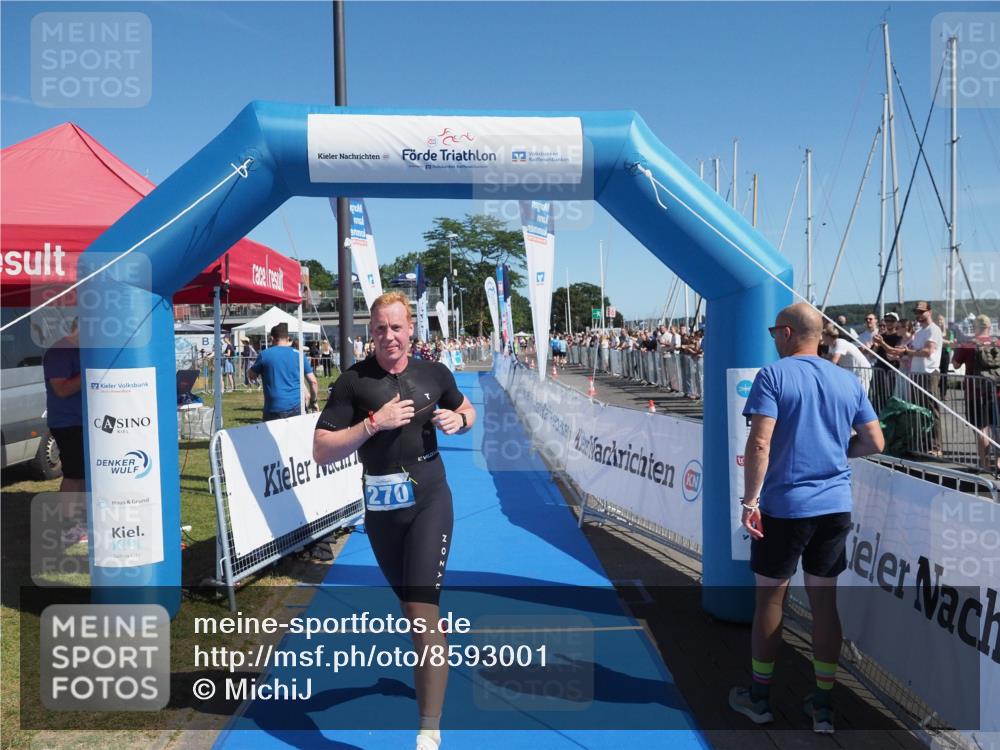 17.08.2025 - KN Förde Triathlon 2025 MichiJ http://msf.ph/oto/8593001 17.08.2025 11:59:05 Laufen 270 meine-sportfotos.de
