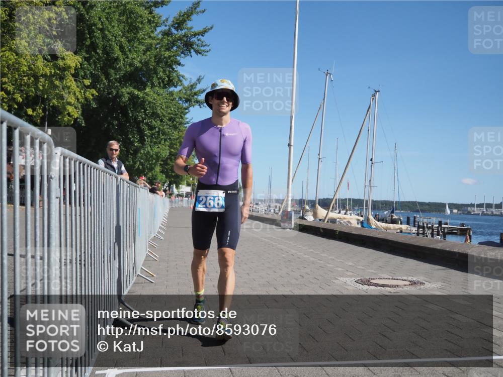 17.08.2025 - KN Förde Triathlon 2025 KatJ http://msf.ph/oto/8593076 17.08.2025 11:34:55 Laufen 266 meine-sportfotos.de