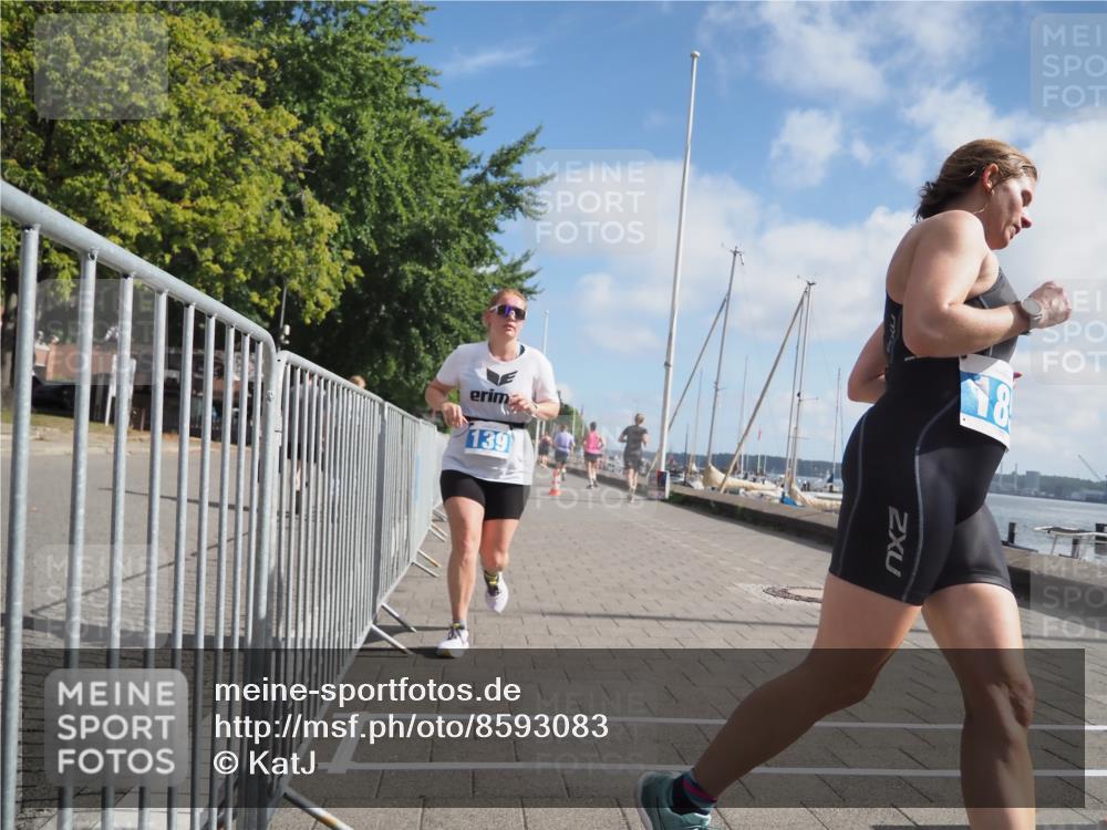 17.08.2025 - KN Förde Triathlon 2025 KatJ http://msf.ph/oto/8593083 17.08.2025 10:20:42 Laufen 139, 157, 185, 240 meine-sportfotos.de