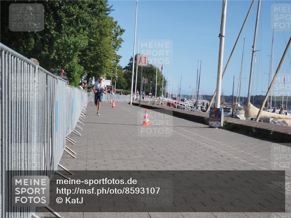 17.08.2025 - KN Förde Triathlon 2025 KatJ http://msf.ph/oto/8593107 17.08.2025 11:35:51 Laufen 274 meine-sportfotos.de