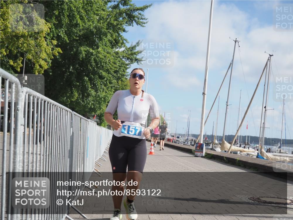17.08.2025 - KN Förde Triathlon 2025 KatJ http://msf.ph/oto/8593122 17.08.2025 10:20:44 Laufen 139, 140, 157, 240 meine-sportfotos.de
