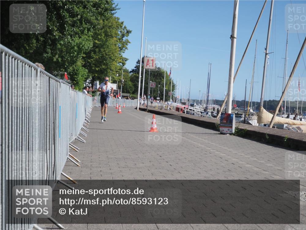 17.08.2025 - KN Förde Triathlon 2025 KatJ http://msf.ph/oto/8593123 17.08.2025 11:35:51 Laufen 274 meine-sportfotos.de
