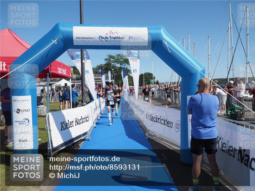 17.08.2025 - KN Förde Triathlon 2025 MichiJ http://msf.ph/oto/8593131 17.08.2025 12:00:14 Laufen 267, 269 meine-sportfotos.de