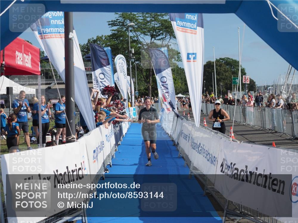 17.08.2025 - KN Förde Triathlon 2025 MichiJ http://msf.ph/oto/8593144 17.08.2025 10:36:36 Laufen 240 meine-sportfotos.de