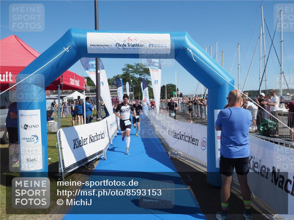 17.08.2025 - KN Förde Triathlon 2025 MichiJ http://msf.ph/oto/8593153 17.08.2025 12:00:14 Laufen 267, 269 meine-sportfotos.de
