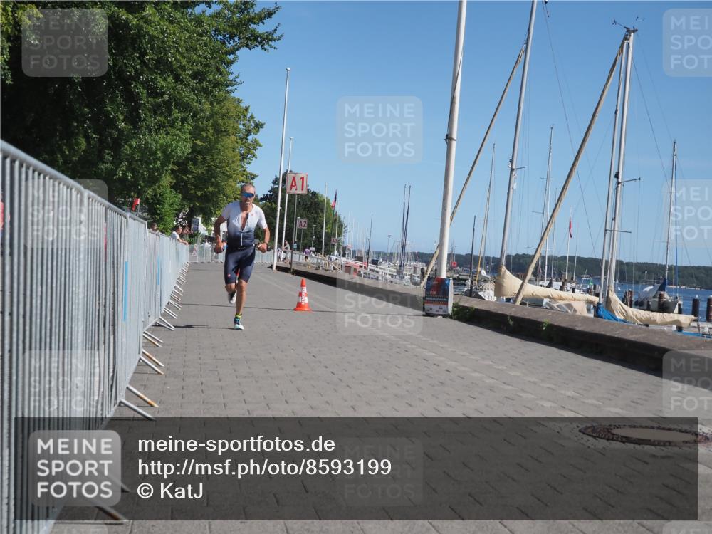 17.08.2025 - KN Förde Triathlon 2025 KatJ http://msf.ph/oto/8593199 17.08.2025 11:35:54 Laufen 274 meine-sportfotos.de