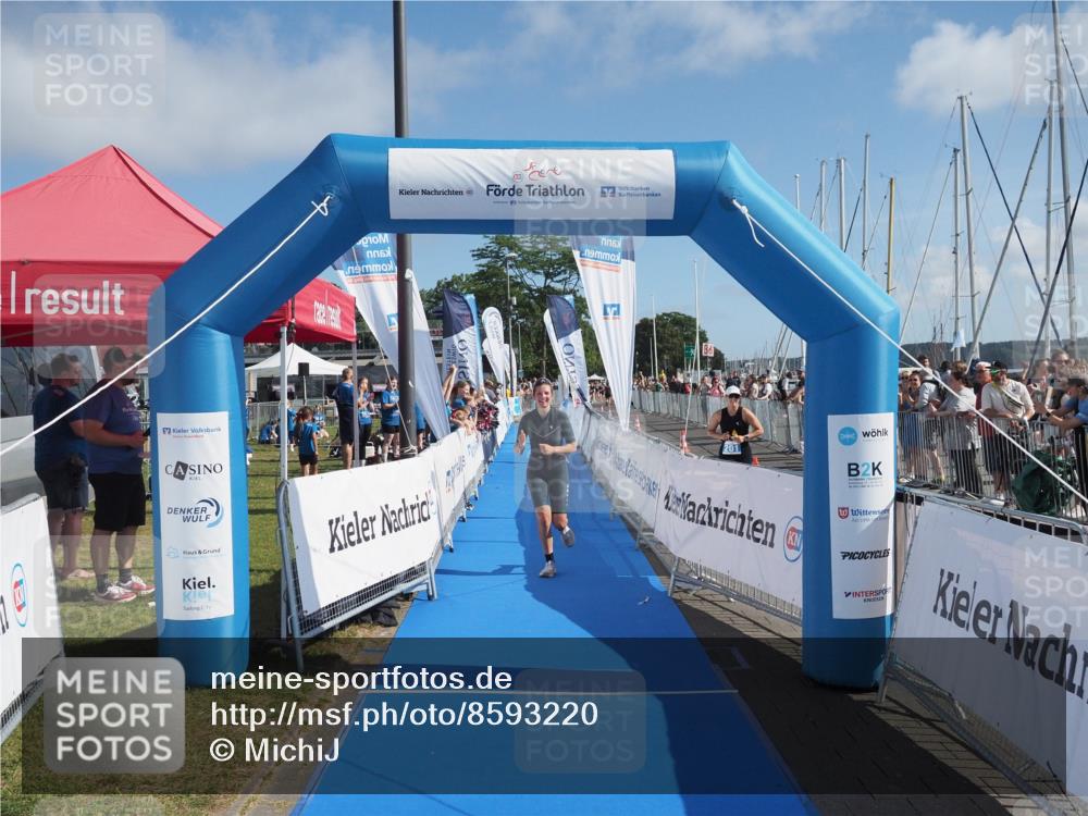 17.08.2025 - KN Förde Triathlon 2025 MichiJ http://msf.ph/oto/8593220 17.08.2025 10:36:38 Laufen 240 meine-sportfotos.de