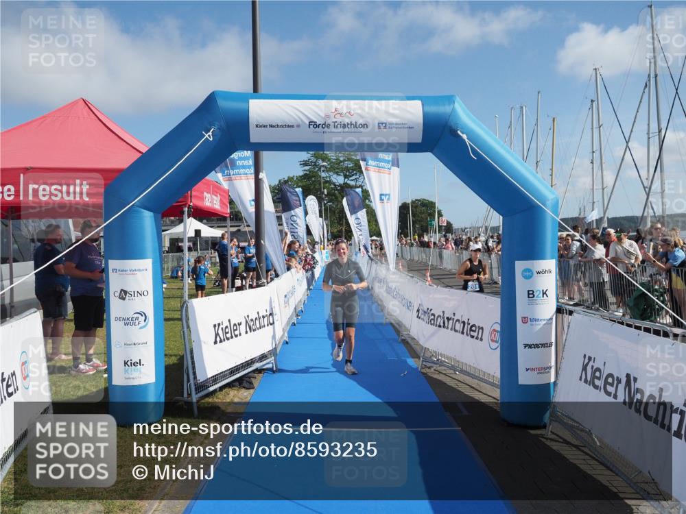17.08.2025 - KN Förde Triathlon 2025 MichiJ http://msf.ph/oto/8593235 17.08.2025 10:36:38 Laufen 240 meine-sportfotos.de