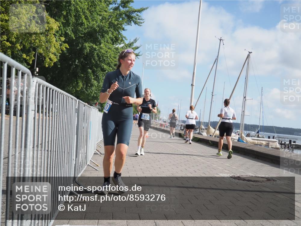 17.08.2025 - KN Förde Triathlon 2025 KatJ http://msf.ph/oto/8593276 17.08.2025 10:20:50 Laufen 140, 158, 240 meine-sportfotos.de