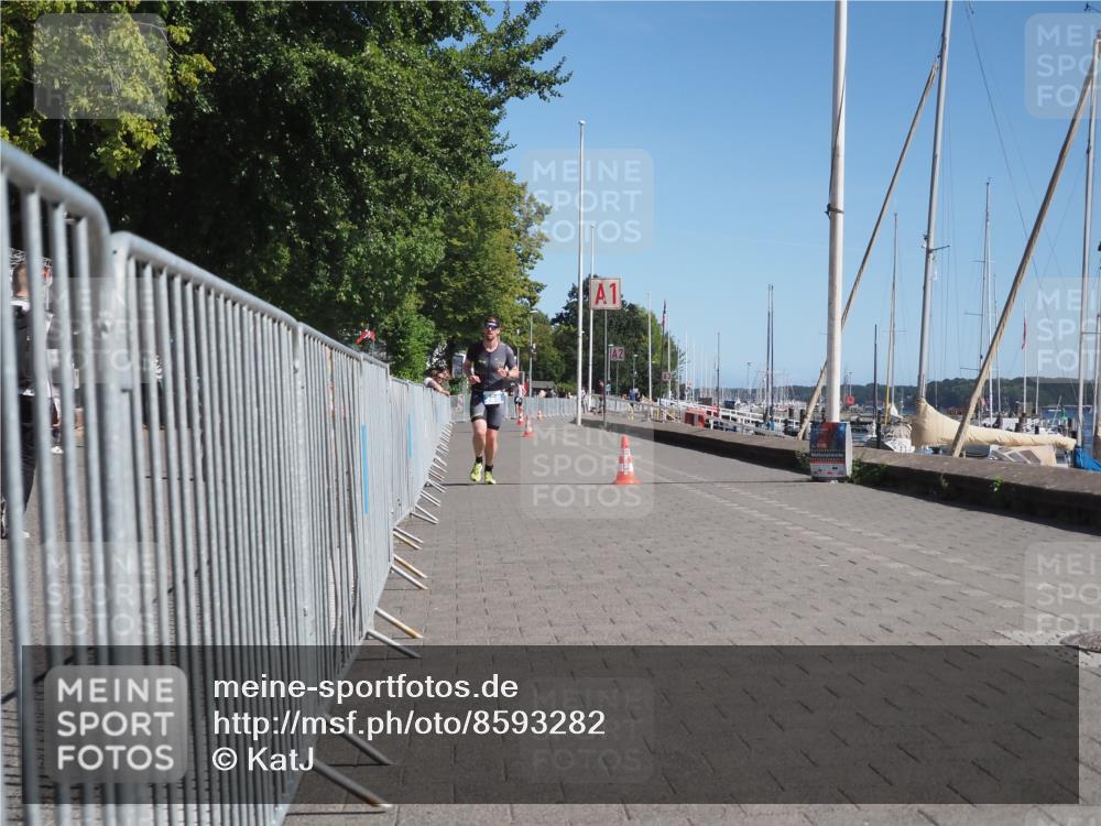 17.08.2025 - KN Förde Triathlon 2025 KatJ http://msf.ph/oto/8593282 17.08.2025 11:37:28 Laufen 268 meine-sportfotos.de