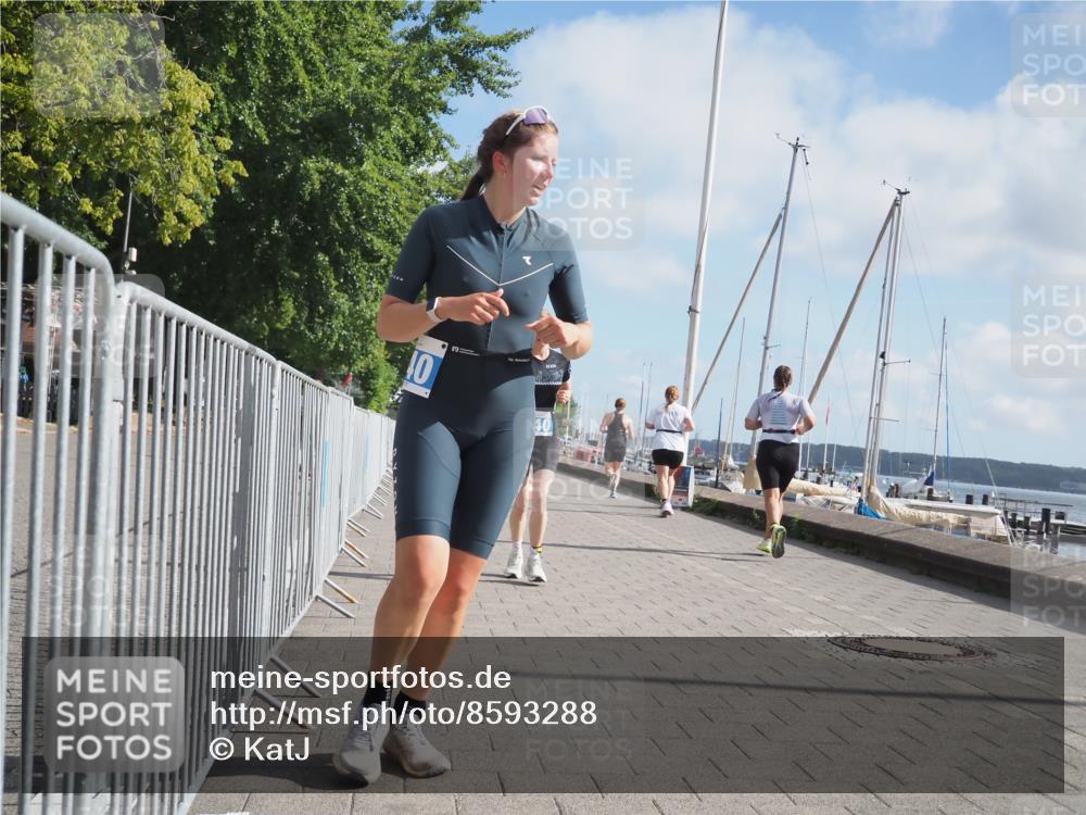 17.08.2025 - KN Förde Triathlon 2025 KatJ http://msf.ph/oto/8593288 17.08.2025 10:20:50 Laufen 140, 158, 240 meine-sportfotos.de