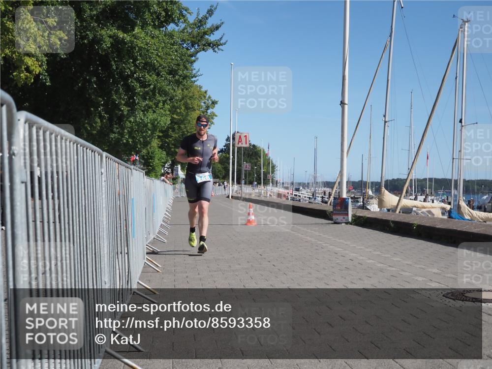 17.08.2025 - KN Förde Triathlon 2025 KatJ http://msf.ph/oto/8593358 17.08.2025 11:37:31 Laufen 268 meine-sportfotos.de