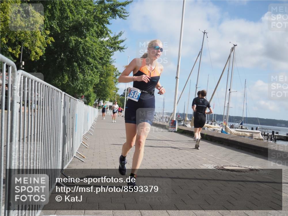 17.08.2025 - KN Förde Triathlon 2025 KatJ http://msf.ph/oto/8593379 17.08.2025 10:20:57 Laufen 158 meine-sportfotos.de
