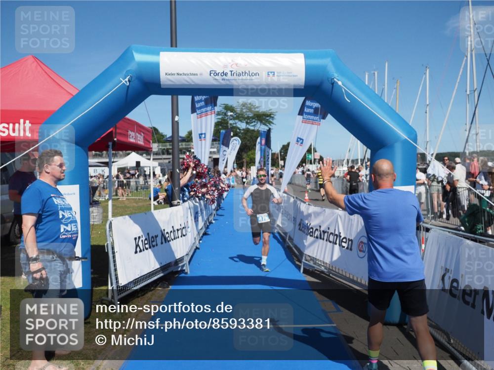 17.08.2025 - KN Förde Triathlon 2025 MichiJ http://msf.ph/oto/8593381 17.08.2025 13:53:30 Laufen 475 meine-sportfotos.de