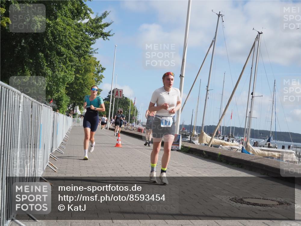 17.08.2025 - KN Förde Triathlon 2025 KatJ http://msf.ph/oto/8593454 17.08.2025 10:21:05 Laufen 179, 220 meine-sportfotos.de