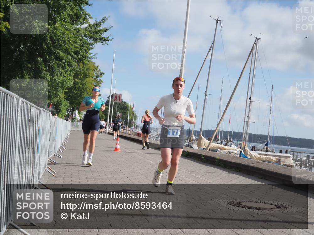 17.08.2025 - KN Förde Triathlon 2025 KatJ http://msf.ph/oto/8593464 17.08.2025 10:21:06 Laufen 179, 220 meine-sportfotos.de