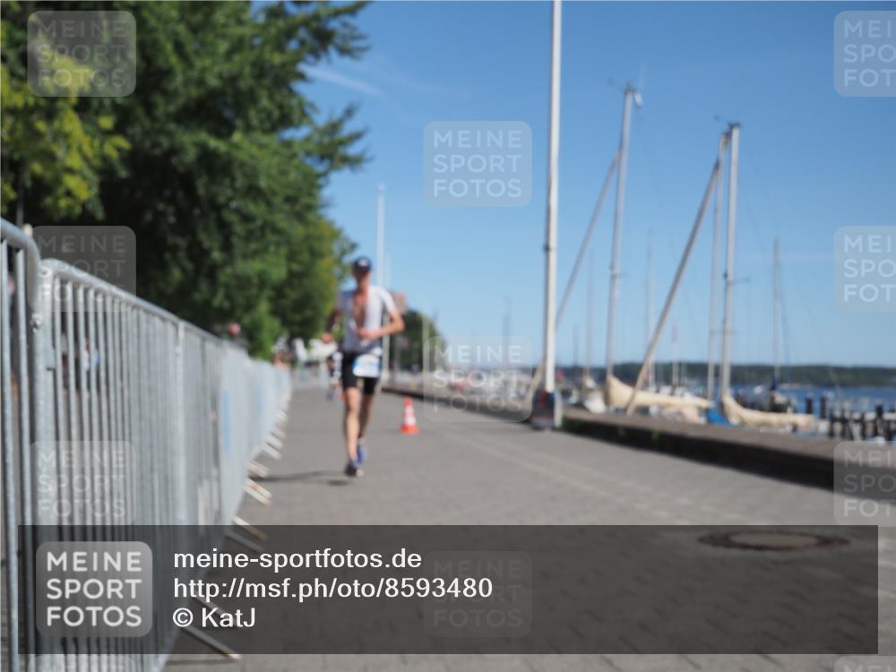 17.08.2025 - KN Förde Triathlon 2025 KatJ http://msf.ph/oto/8593480 17.08.2025 11:37:49 Laufen 264 meine-sportfotos.de