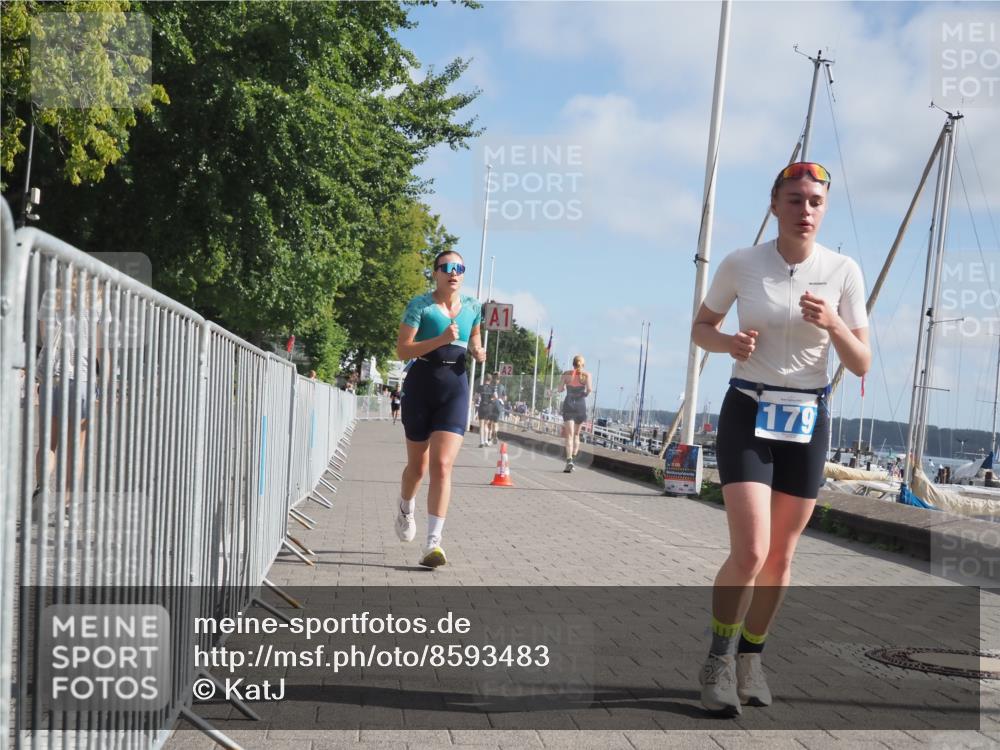 17.08.2025 - KN Förde Triathlon 2025 KatJ http://msf.ph/oto/8593483 17.08.2025 10:21:06 Laufen 179, 220 meine-sportfotos.de