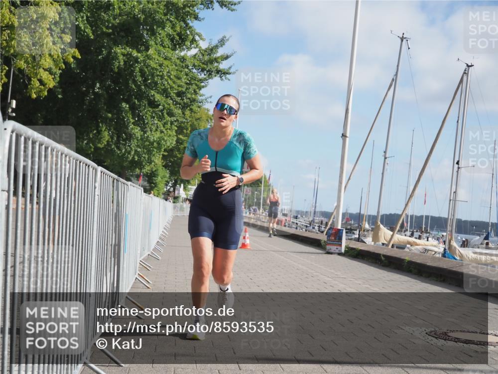 17.08.2025 - KN Förde Triathlon 2025 KatJ http://msf.ph/oto/8593535 17.08.2025 10:21:08 Laufen 179, 220 meine-sportfotos.de