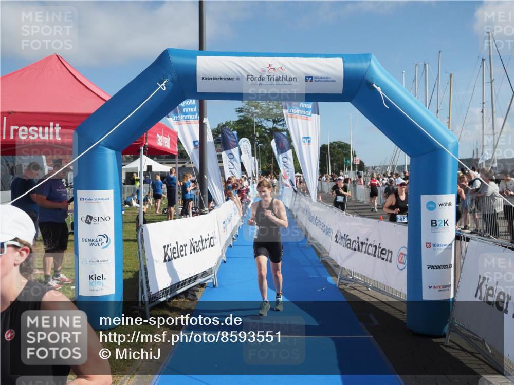 17.08.2025 - KN Förde Triathlon 2025 MichiJ http://msf.ph/oto/8593551 17.08.2025 10:37:03 Laufen 185, 202, 250 meine-sportfotos.de