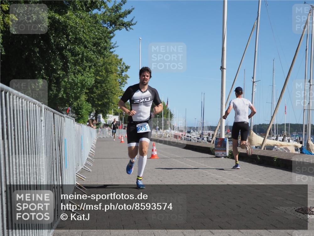 17.08.2025 - KN Förde Triathlon 2025 KatJ http://msf.ph/oto/8593574 17.08.2025 11:37:57 Laufen 269 meine-sportfotos.de