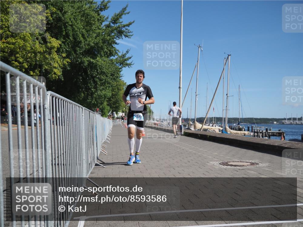 17.08.2025 - KN Förde Triathlon 2025 KatJ http://msf.ph/oto/8593586 17.08.2025 11:37:58 Laufen 269 meine-sportfotos.de